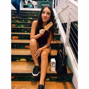 Meet your Posher, Megan